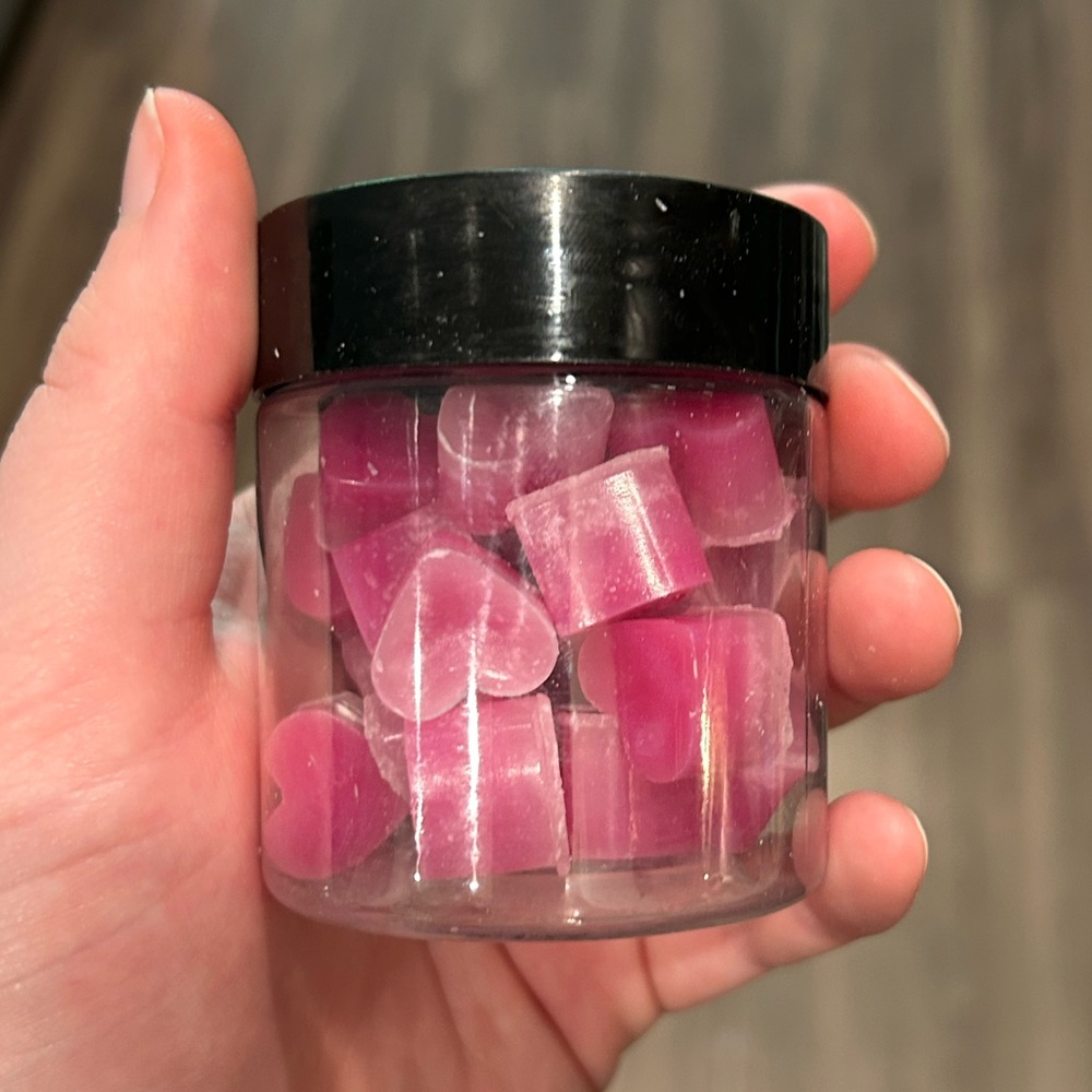 New Beginnings Scented Pink Heart Shaped Natural Beeswax Melts Handmade